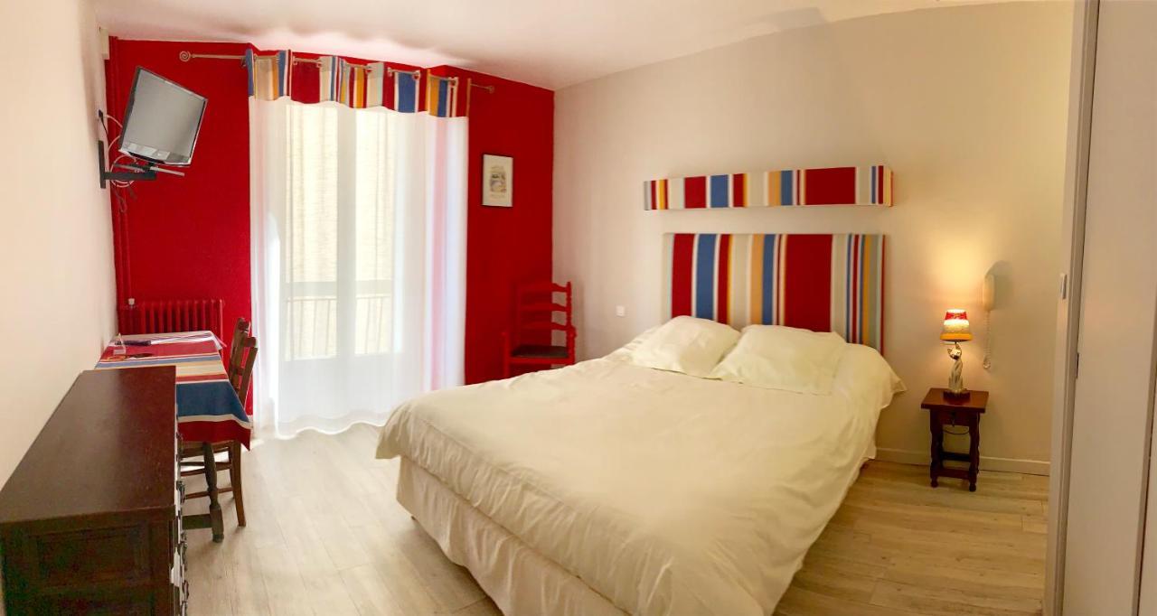 Hotel Des Bains Et Des Gorges Амели-ле-Бен-Палальда Экстерьер фото